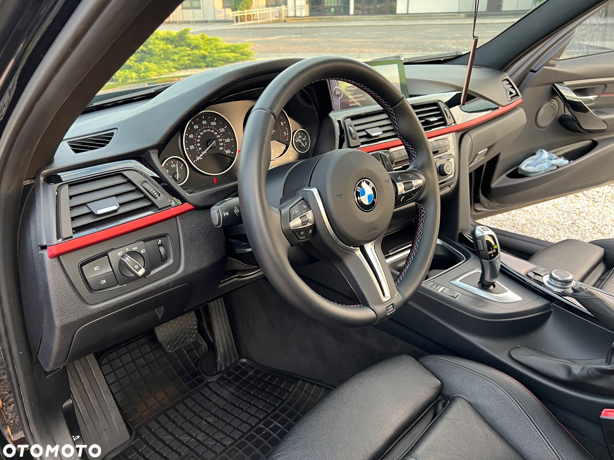 BMW Seria 3 335i xDrive Sport Line - 10