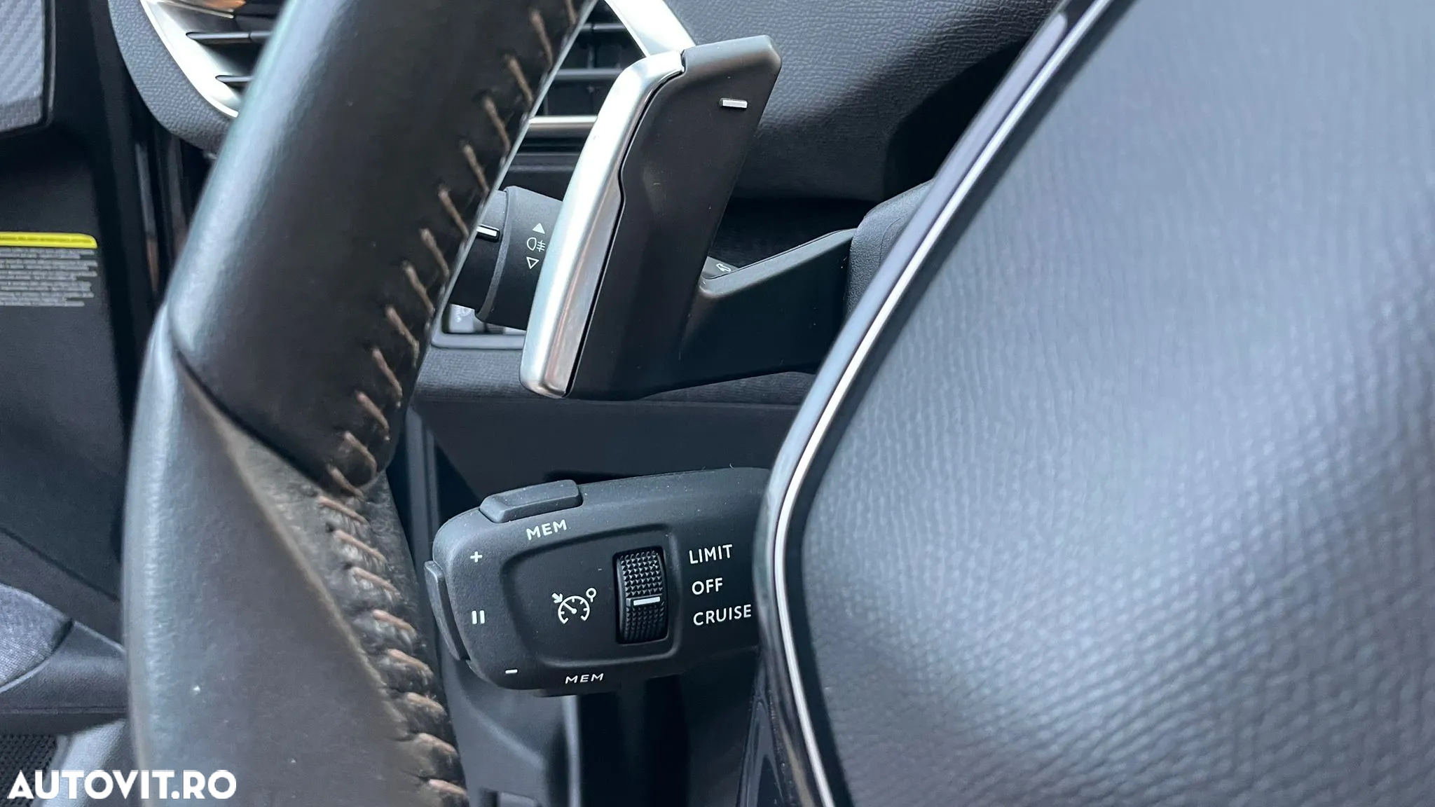 Peugeot 5008 - 24