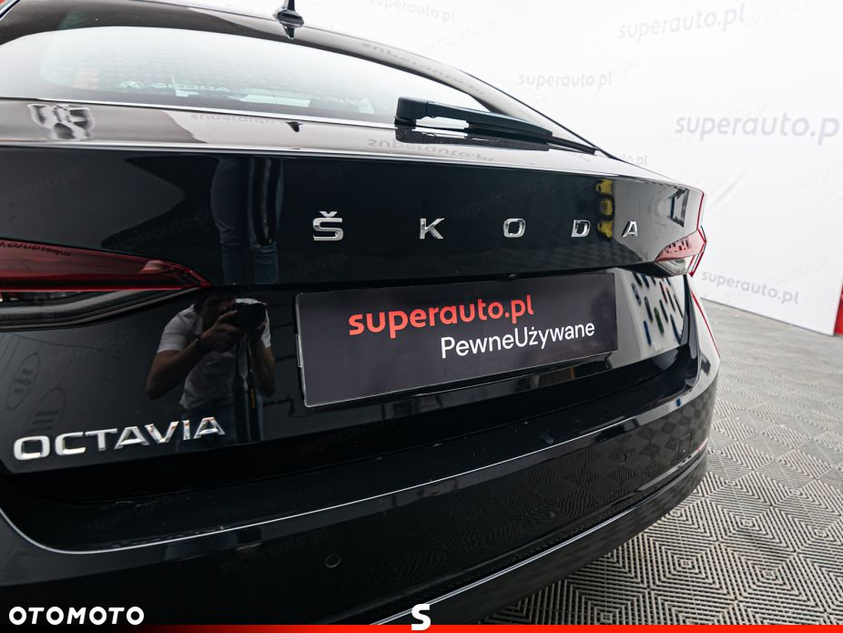 Skoda Octavia 2.0 TDI Ambition DSG - 24