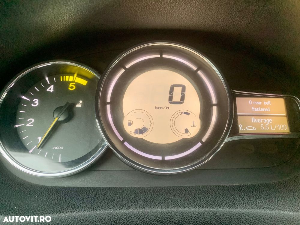 Renault Megane 1.5 dCI Authentique - 6