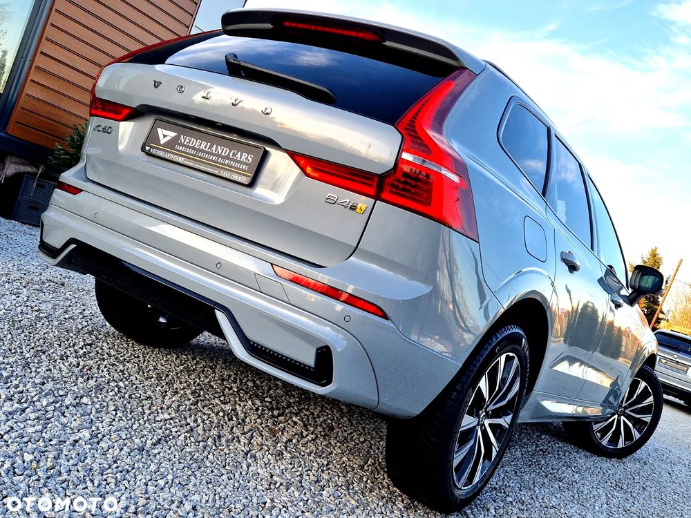 Volvo XC 60 B4 D AWD Plus Dark - 7