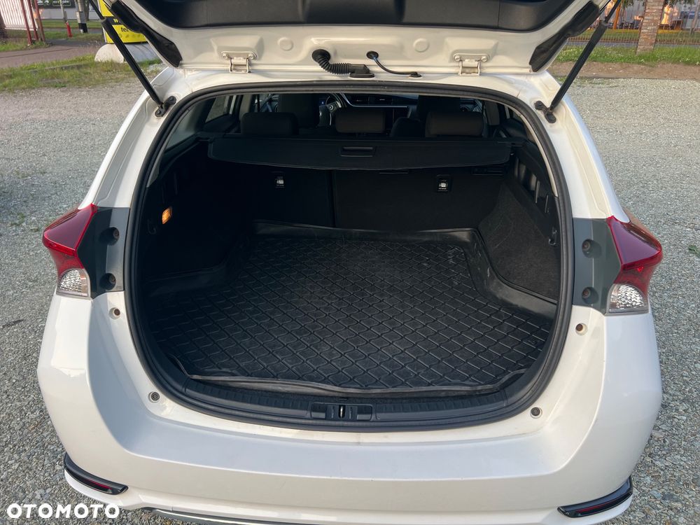 Toyota Auris Hybrid 135 Active - 8