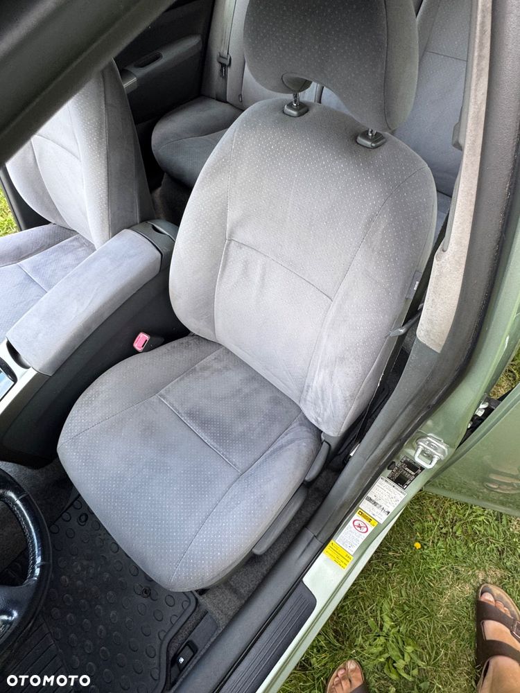 Toyota Prius 1.5 VVT-i Prestige - 21