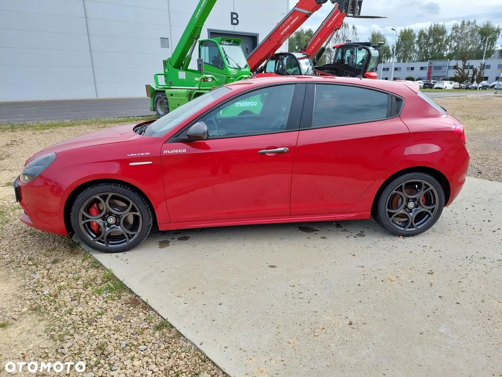 Alfa Romeo Giulietta 1750 TBi Veloce TCT - 2