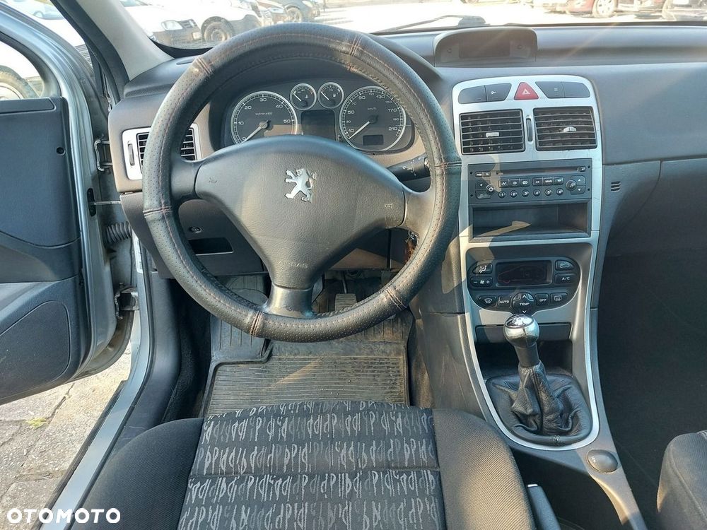 Peugeot 307 - 18