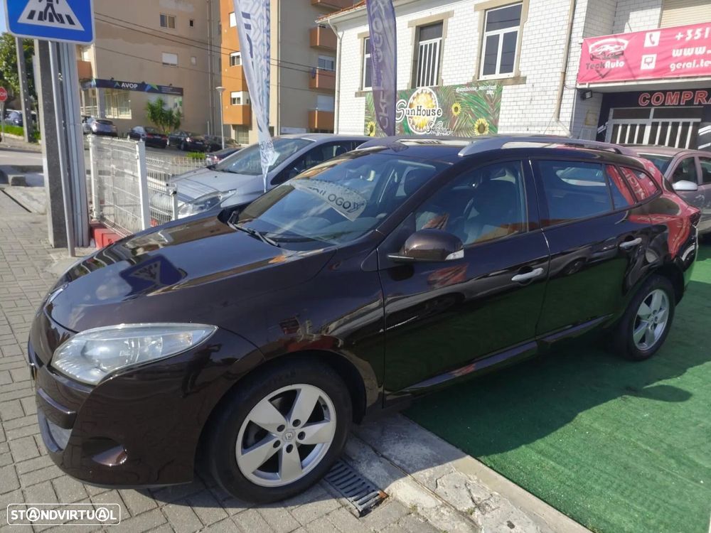 Renault Mégane Sport Tourer 1.5 dCi Dynamique - 4