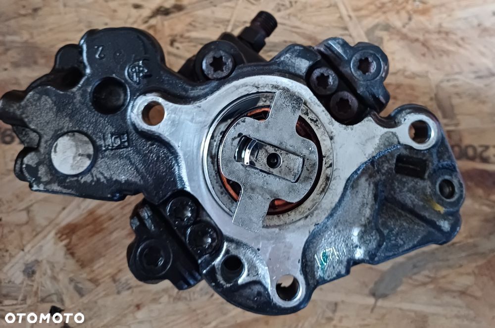 Pompa wysokiego ciśnienia Delphi 9424A050A - 2