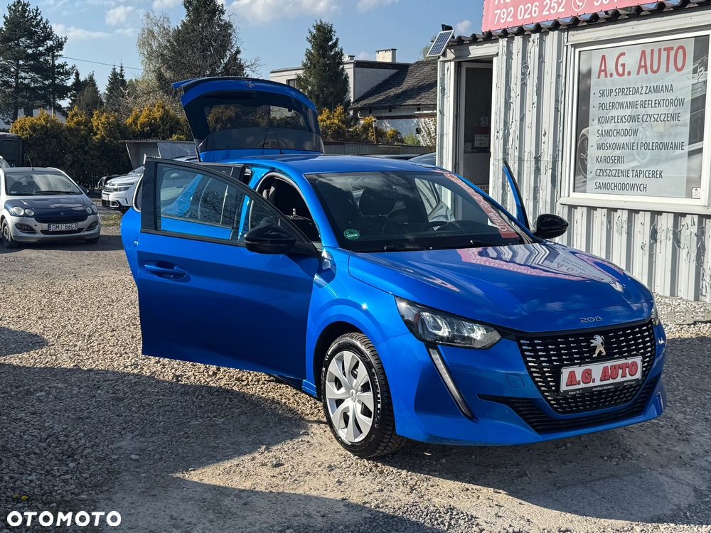Peugeot 208 - 16