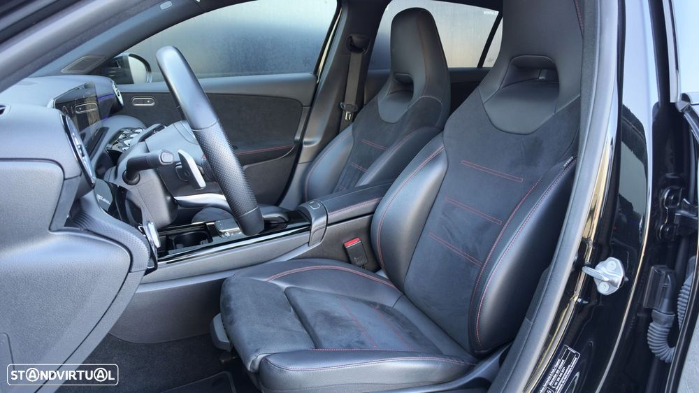 Mercedes-Benz A 250 e 8G-DCT AMG Line Advanced Plus - 12