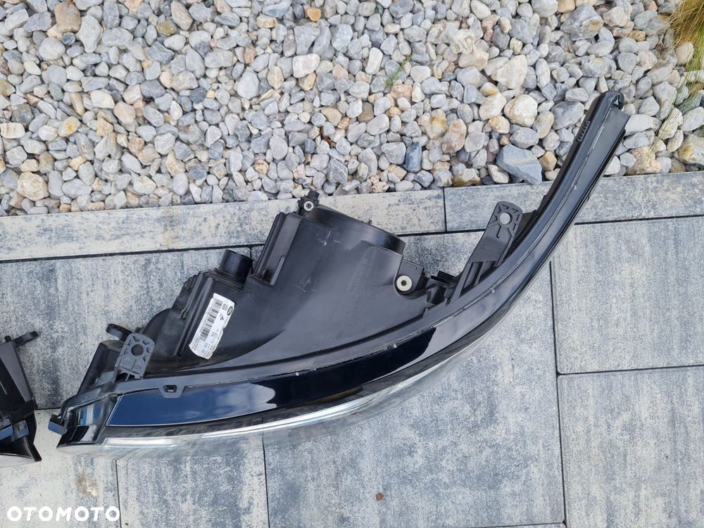 RANGE ROVER SPORT L494 Kompletne Lampy przód Bi-Xenon Dynamic Led HK62-13W030-HA DK62-13W029-HG Skrętne AFS - 9