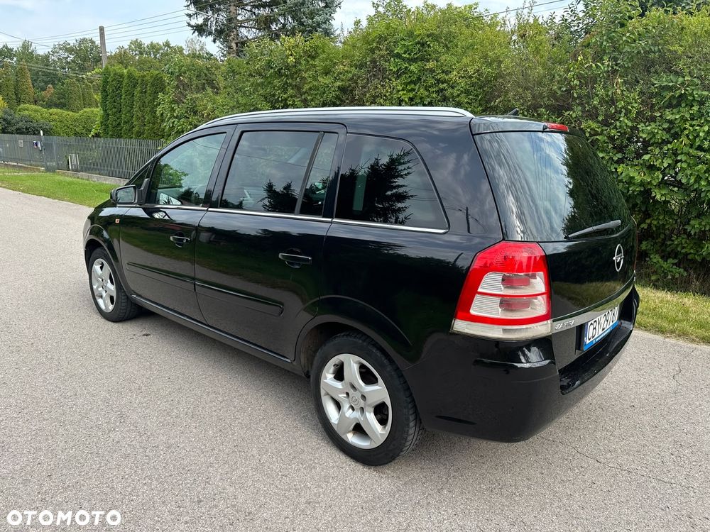Opel Zafira 1.8 - 5