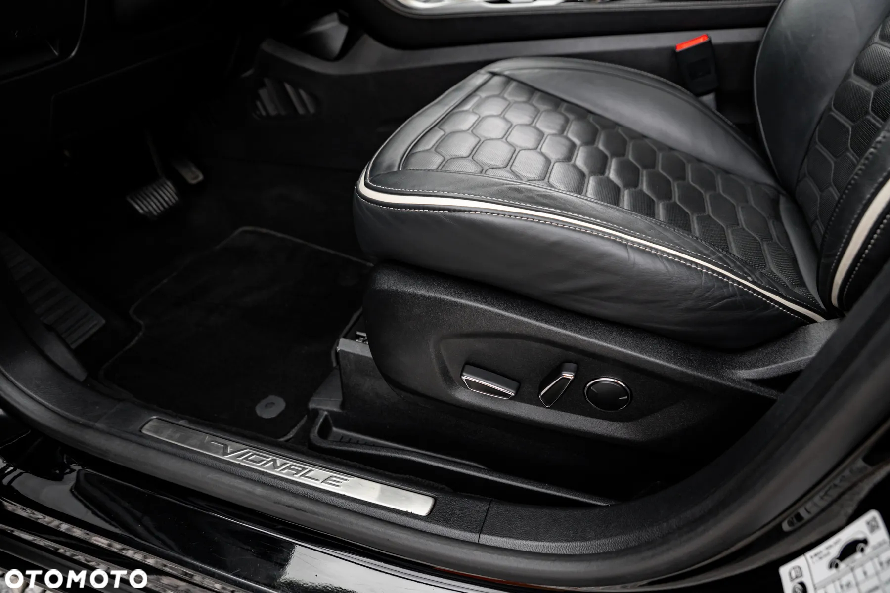 Ford S-Max 2.0 TDCi 4WD Vignale PowerShift - 19