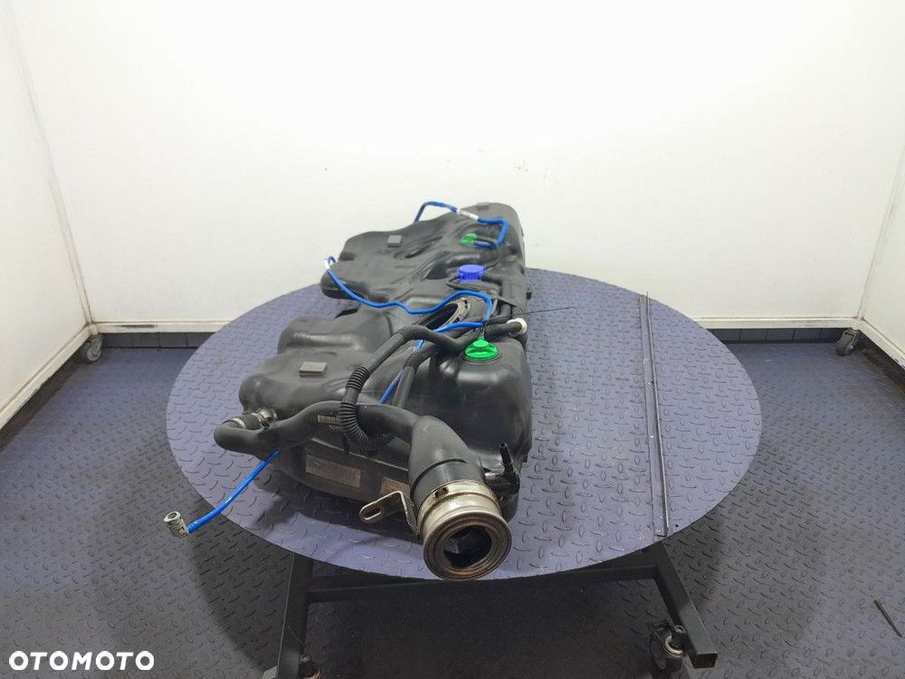 BMW 1 F40 2.0B 306 KM ZBIORNIK BAK PALIWA 7465135 - 2