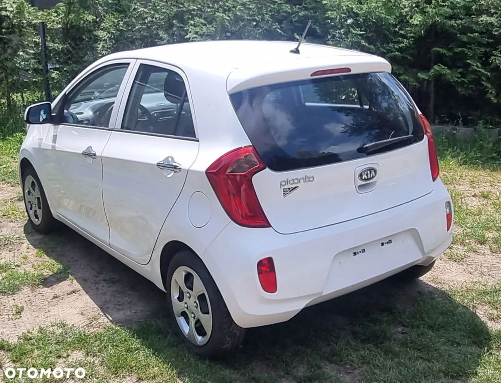 Kia Picanto - 10