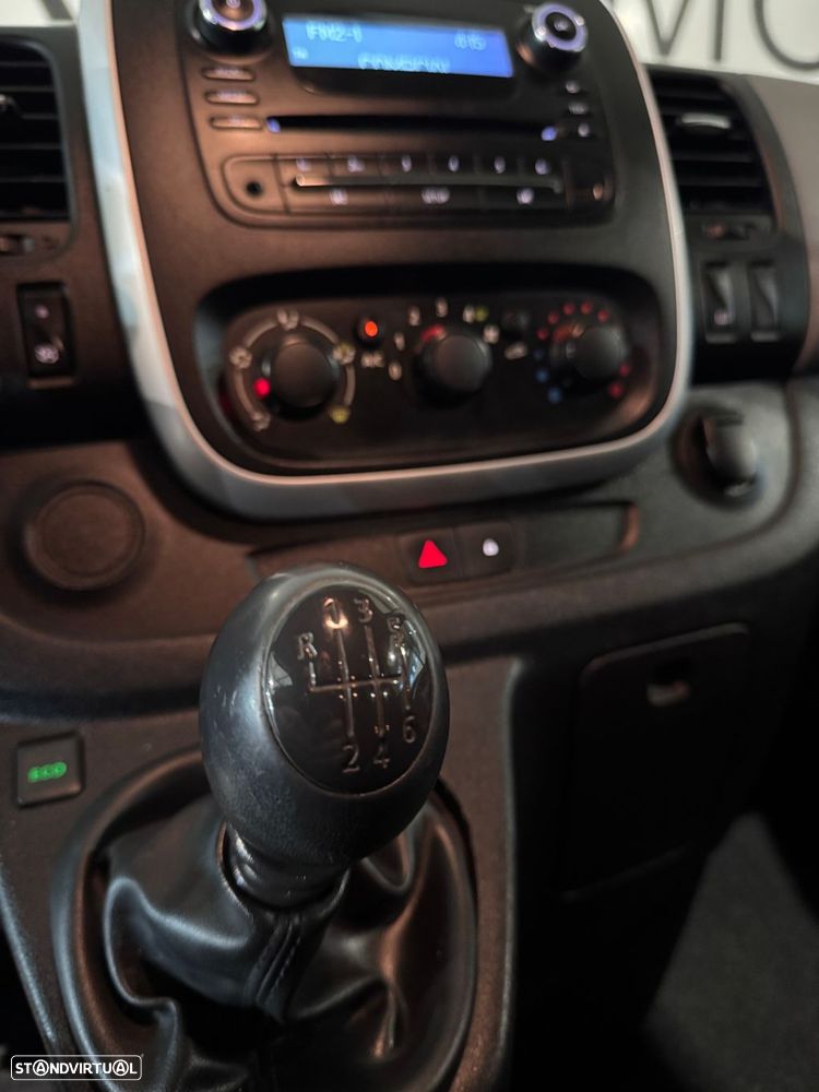 Renault Trafic 1.6 dCi L2H1 1.2T SS - 23