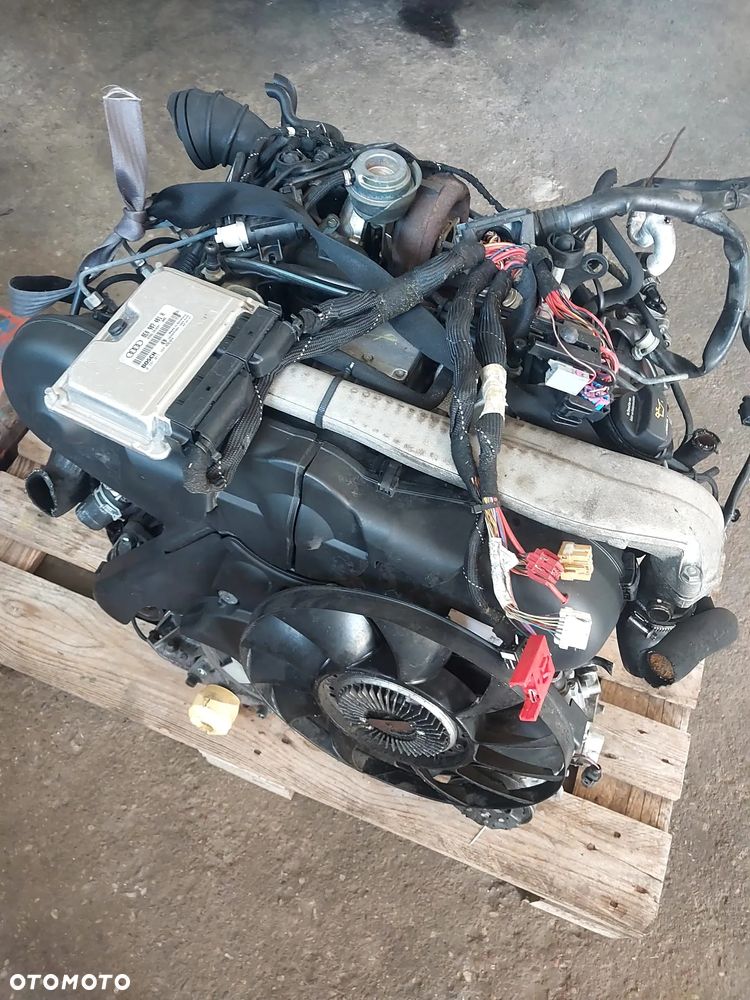 Audi A4 B7 2.5 TDI silnik kompletny