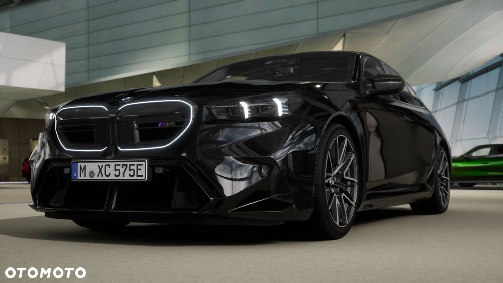 BMW M5 xDrive - 23
