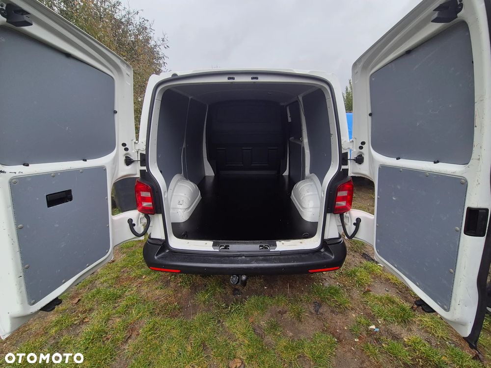 Volkswagen Transporter T6 - 30