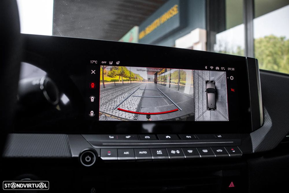 Opel Astra Sports Tourer 1.2 Turbo Auto GS Line - 39