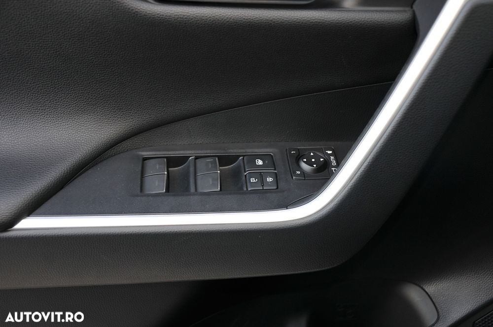 Toyota RAV4 2.5 VVT-iE 4x4 Dynamic - 22
