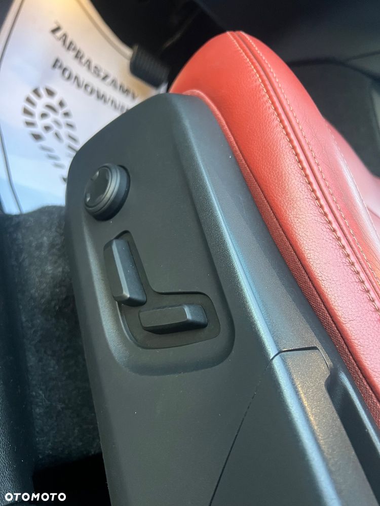 Volvo XC 40 D3 Momentum Pro - 20