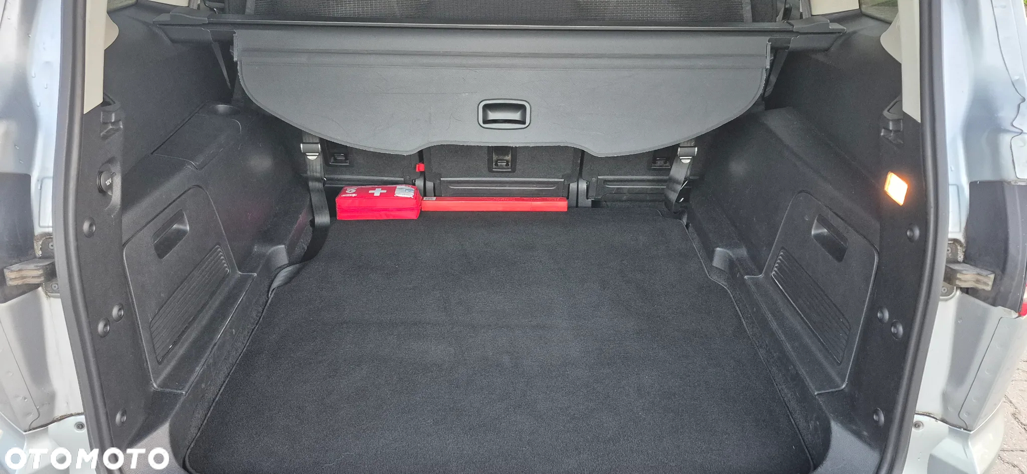 Ford S-Max 2.0 TDCi DPF Titanium - 25