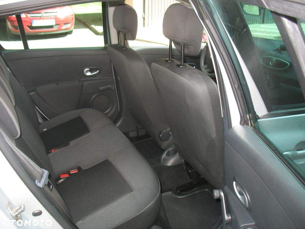 Renault Clio - 5