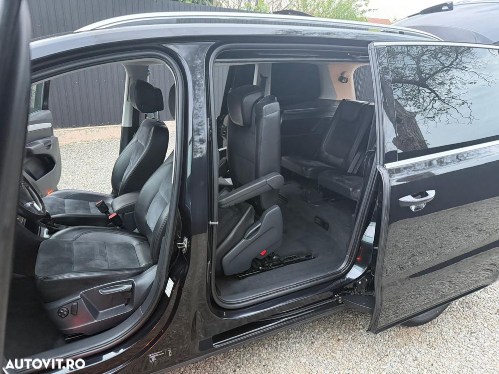 Volkswagen Sharan 2.0 TDI DSG BlueMotion Technology Highline - 8