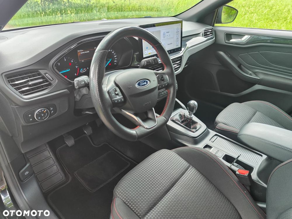 Ford Focus - 13