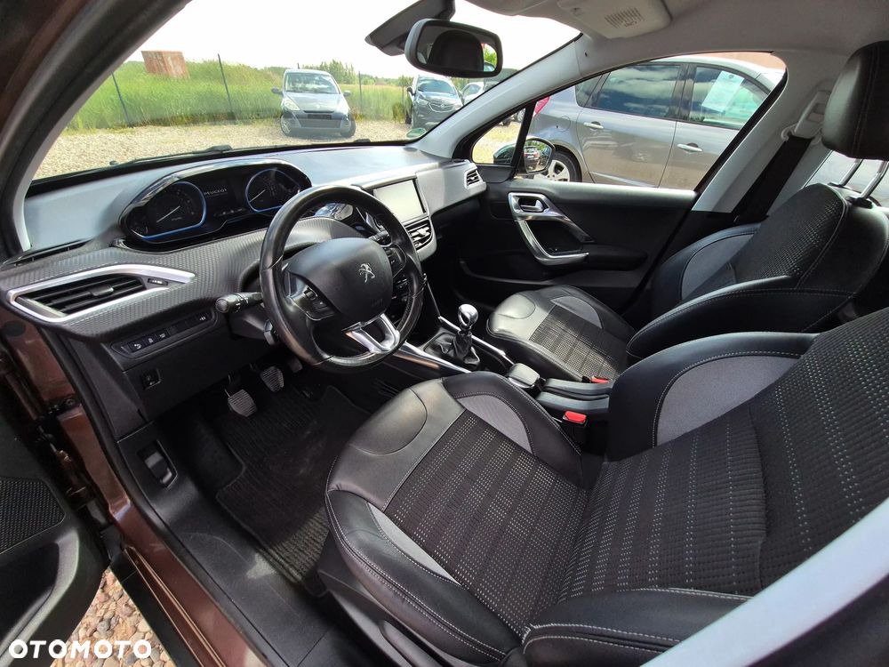 Peugeot 2008 e-HDi FAP 115 STOP & START Business-Line - 16