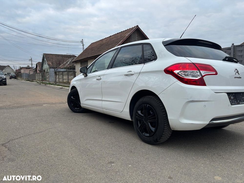 Citroën C4 1.4 VTi BVM Seduction - 1