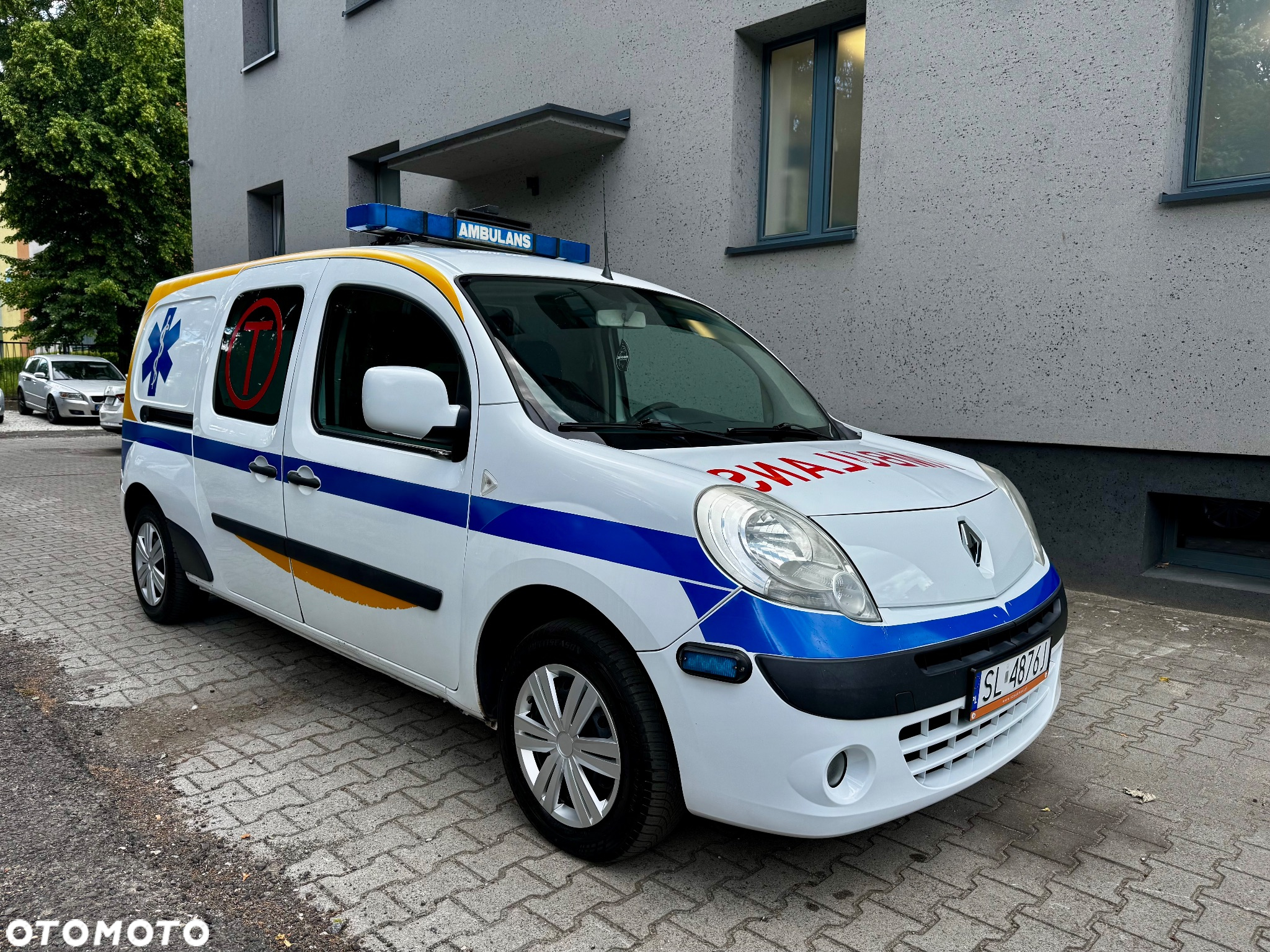 Renault Kangoo II LONG Ambulans Sanitarny Karetka POZ - 2