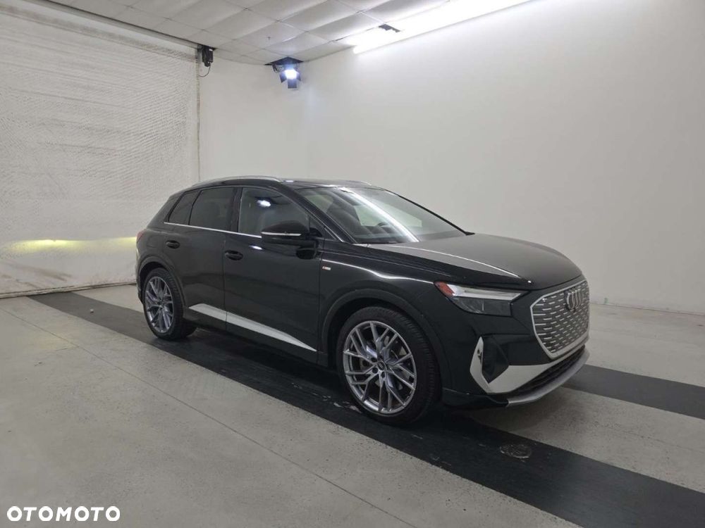 Audi Q4 e-tron - 7