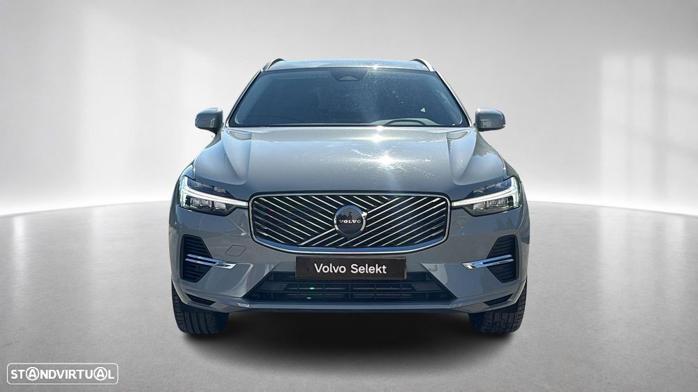 Volvo XC 60 2.0 T6 PHEV Core AWD - 10
