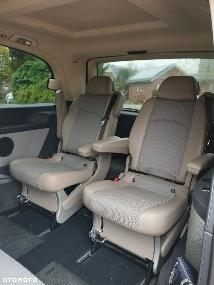 Mercedes-Benz Viano - 13