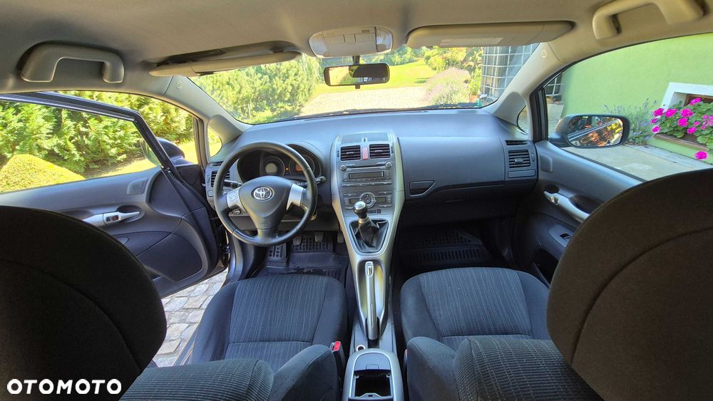 Toyota Auris - 6
