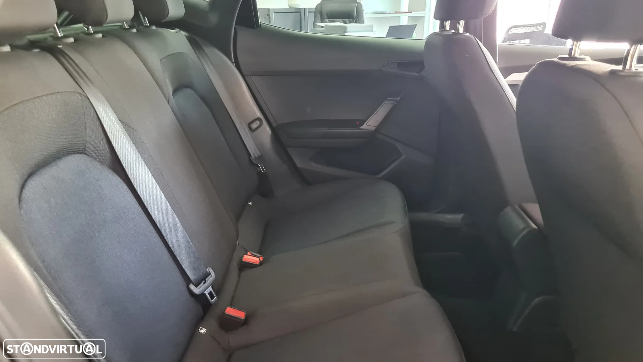 SEAT Ibiza 1.0 TSI FR - 31