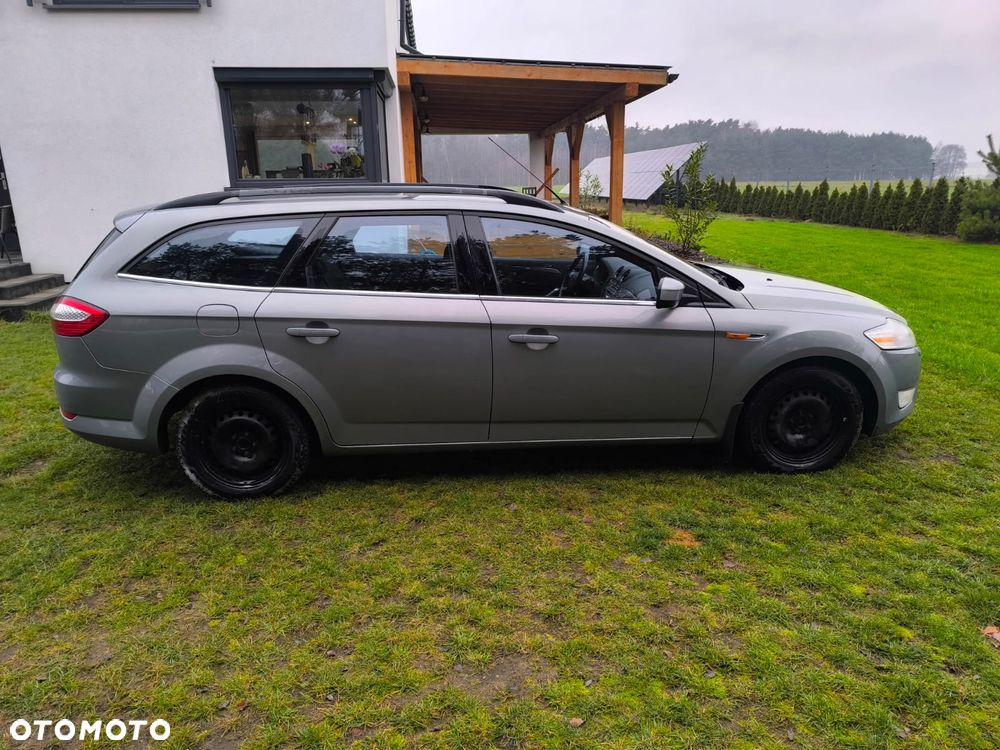 Ford Mondeo 2.0 Titanium - 1