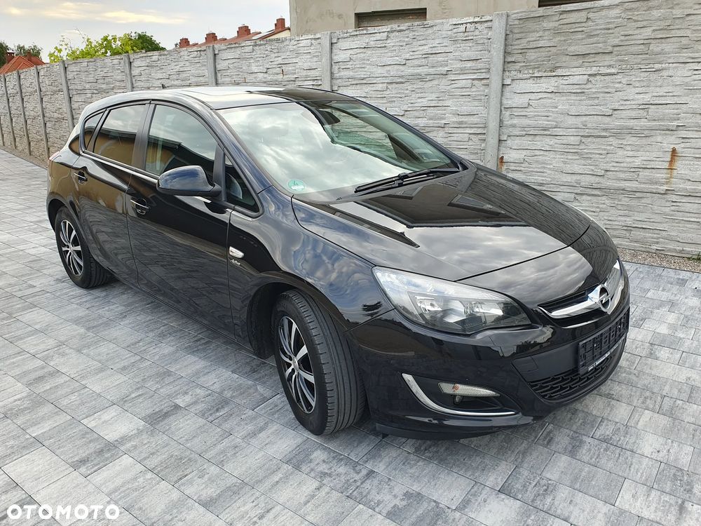 Opel Astra - 1