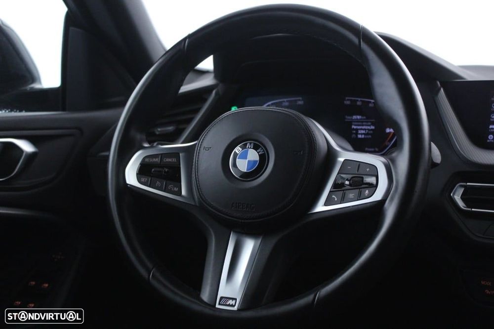 BMW 216 Gran Coupé - 17