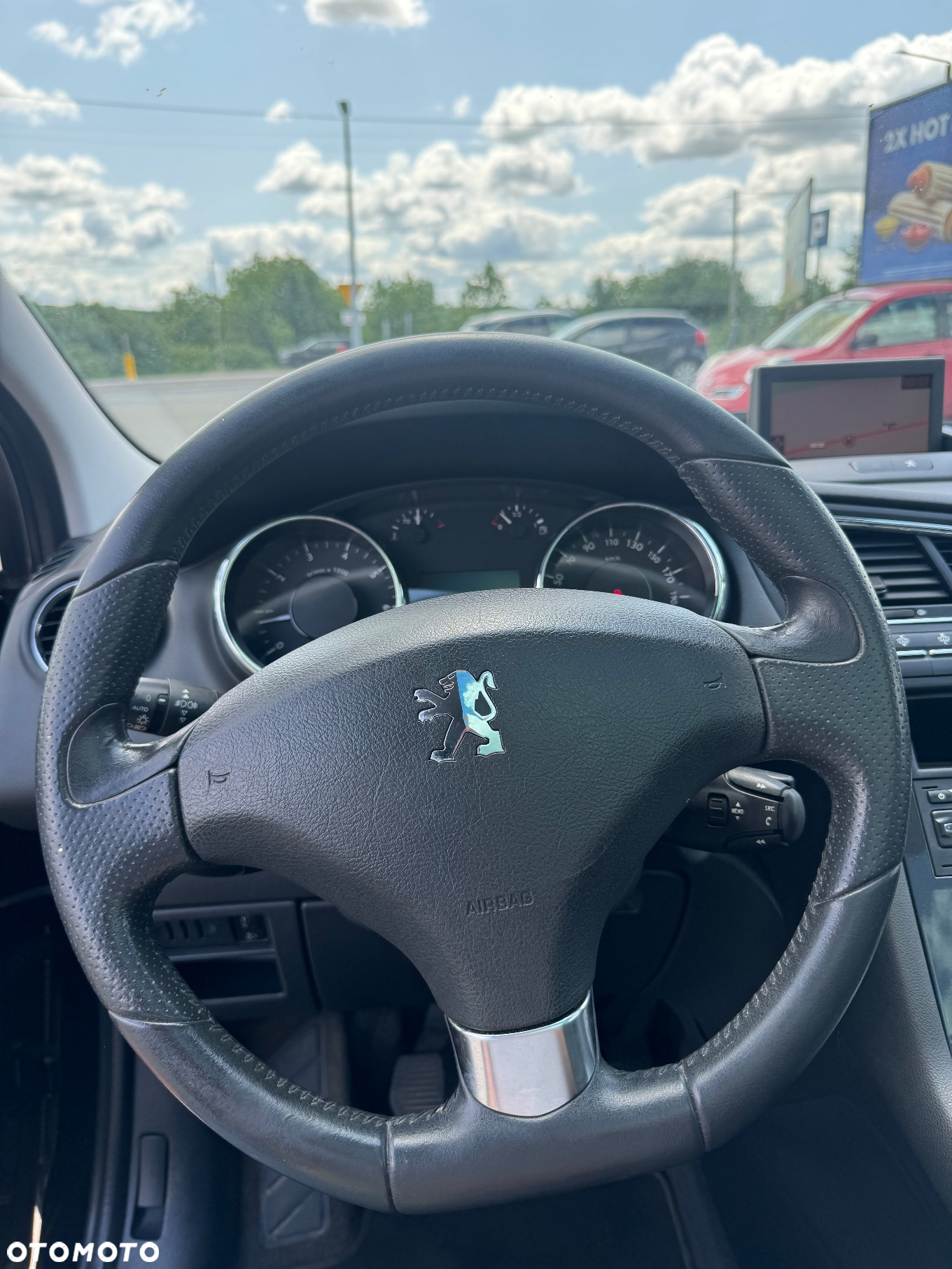 Peugeot 5008 - 24