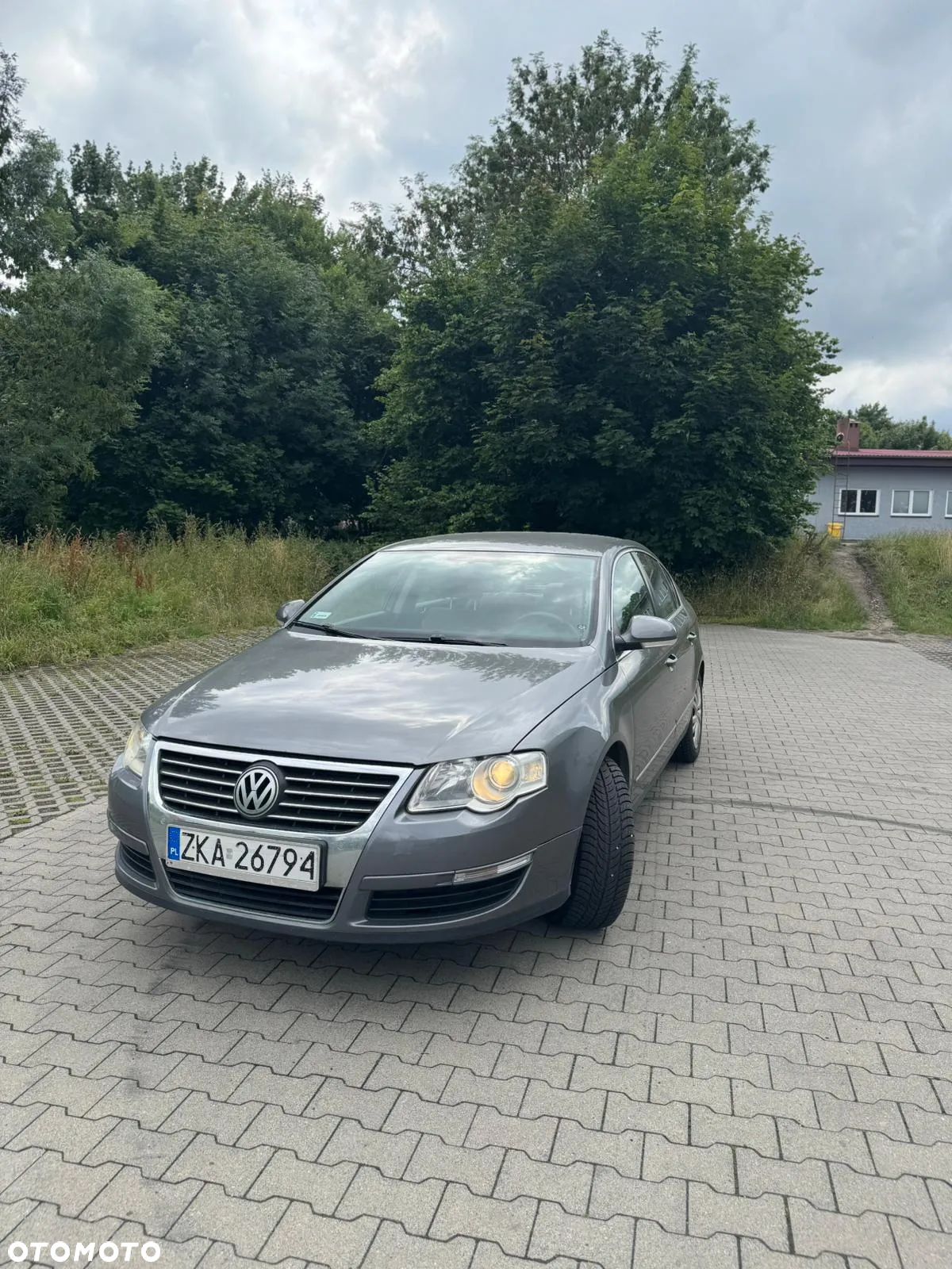 Volkswagen Passat 2.0 FSI Comfortline - 1