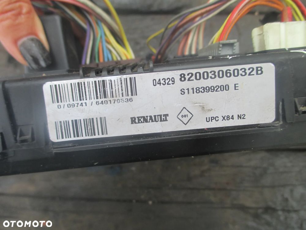 Moduł UPC Megane Scenic 8200306032B X84N2 - 2
