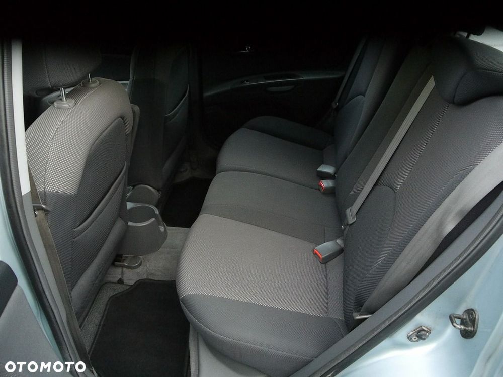 Kia Rio 1.6 EX - 27