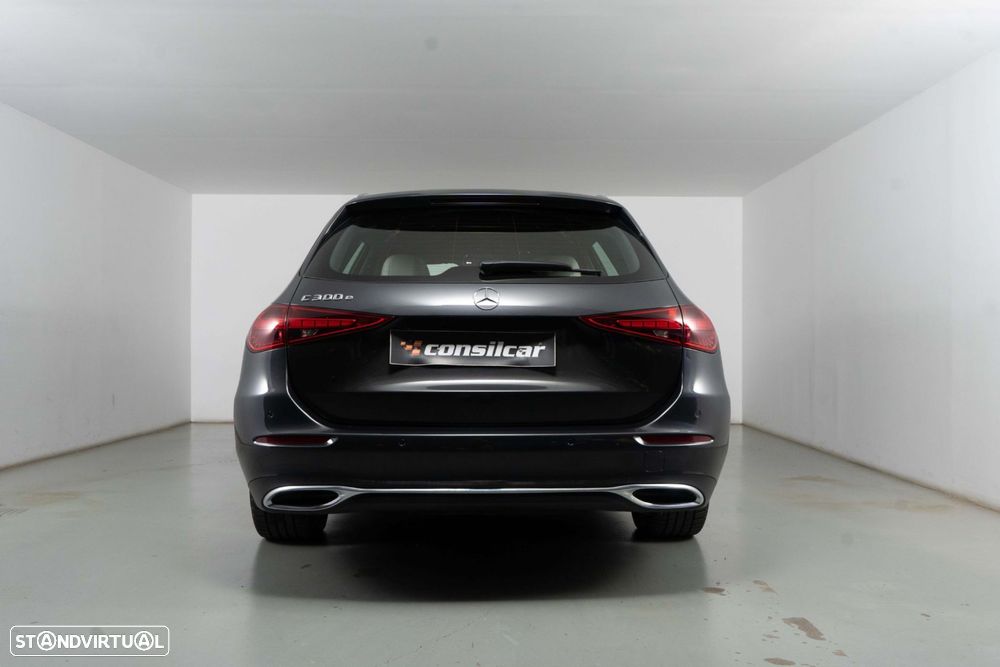 Mercedes-Benz C 300 e - 5