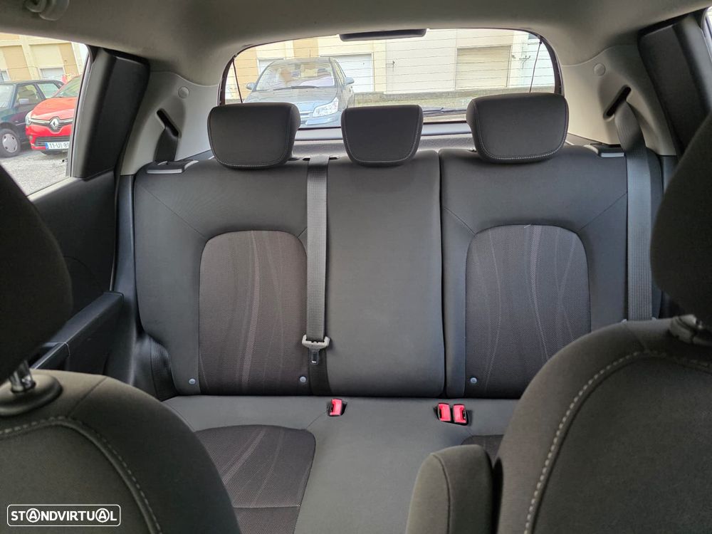 Chevrolet Aveo 1.2 LTZ - 26