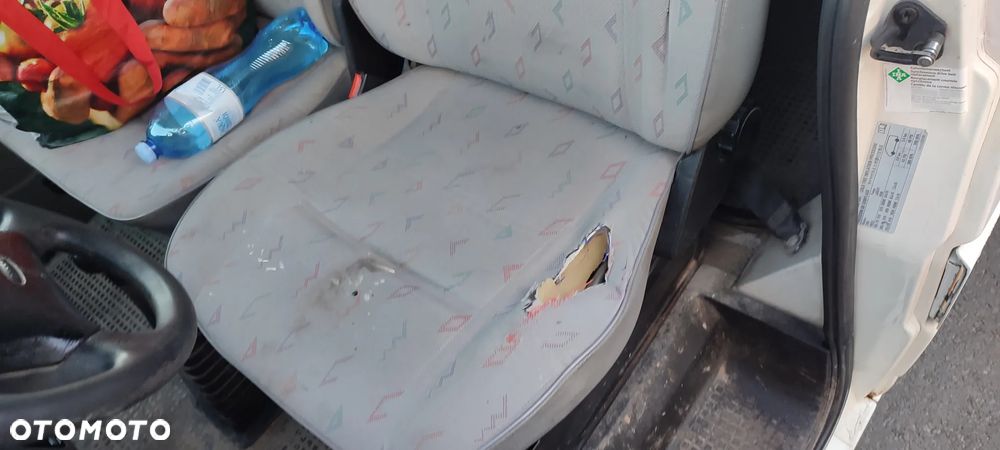 Volkswagen Transporter - 12