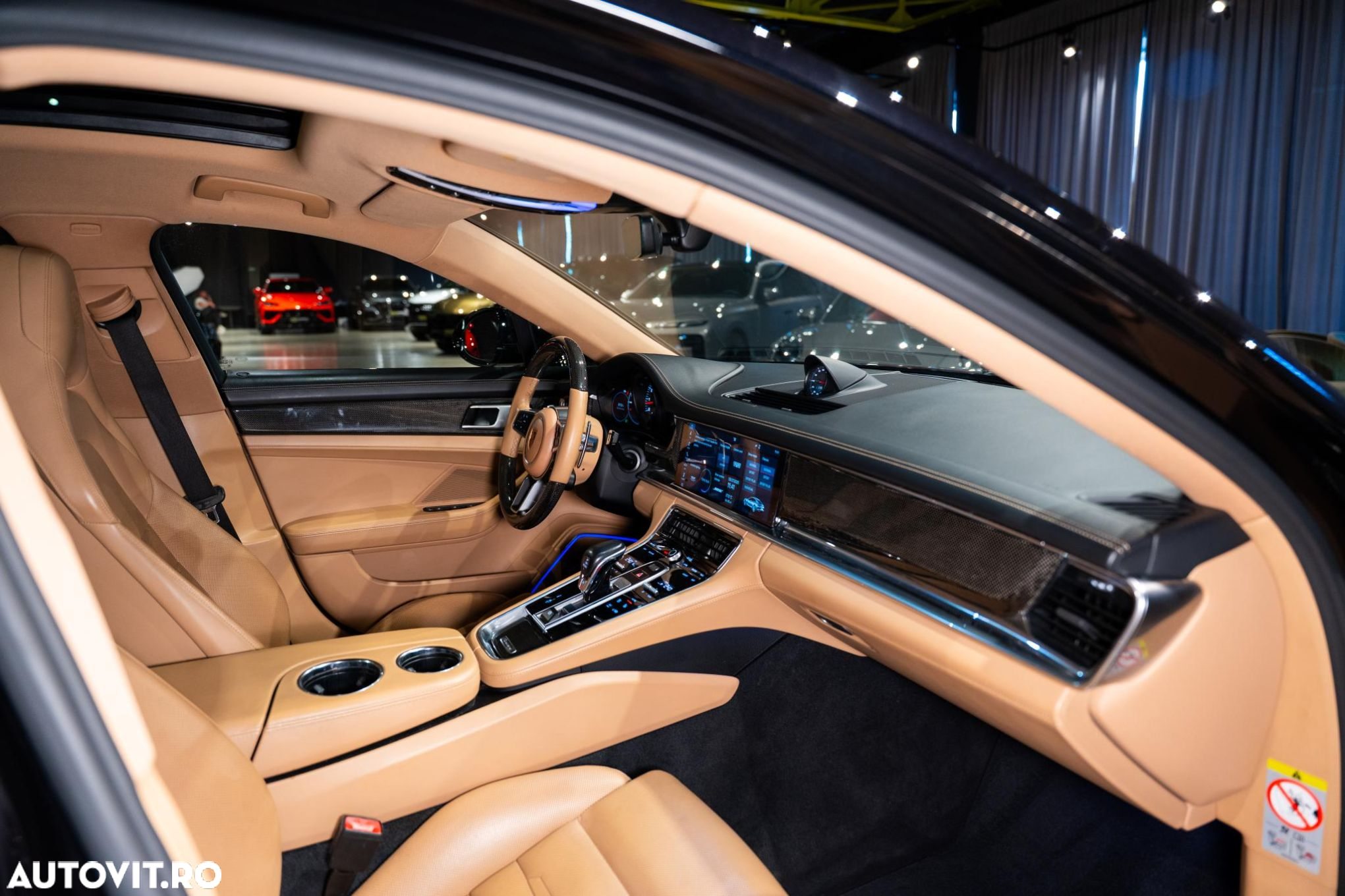 Porsche Panamera - 28
