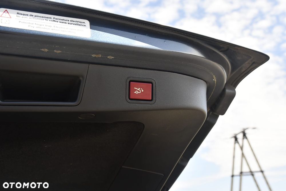 Citroën C5 Tourer HDi 135 FAP Exclusive - 14