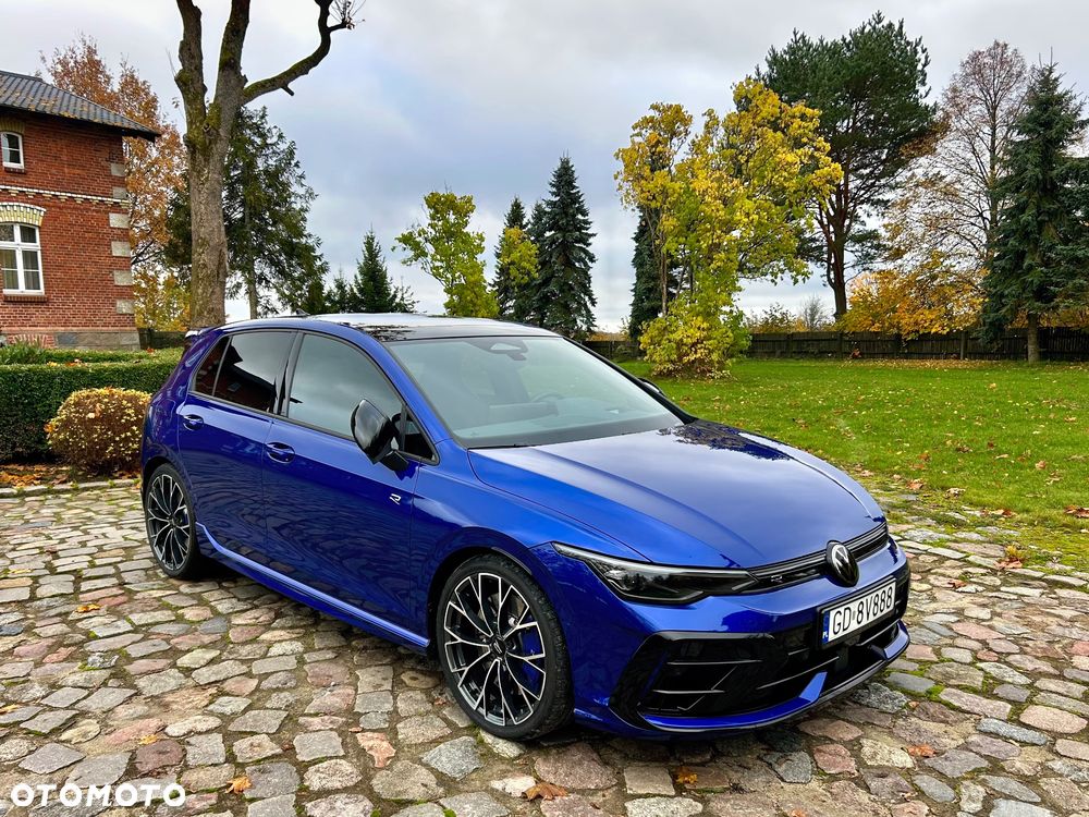 Volkswagen Golf 2025 photo 2